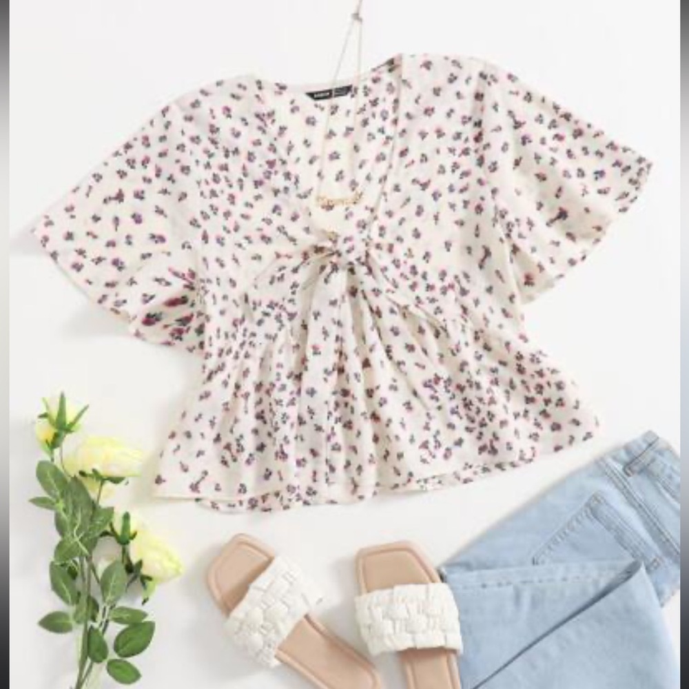 SHEIN Cream Floral Blouse with Tie Front